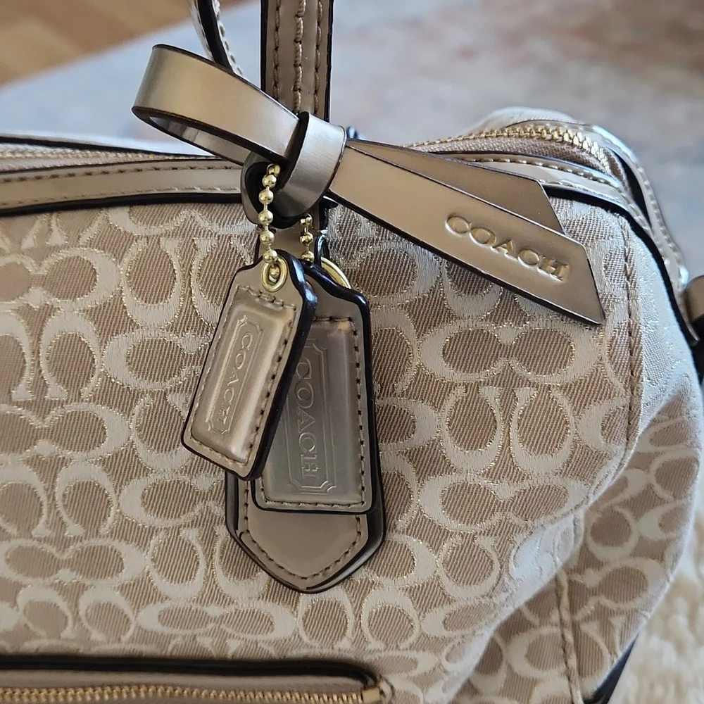 NWT Coach Pop Signature East West Satchel Bag 🤎👜💜 - Picture 3 of 16